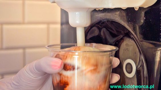 Odjazdowe  lody w lodziarni w Rzeszowie